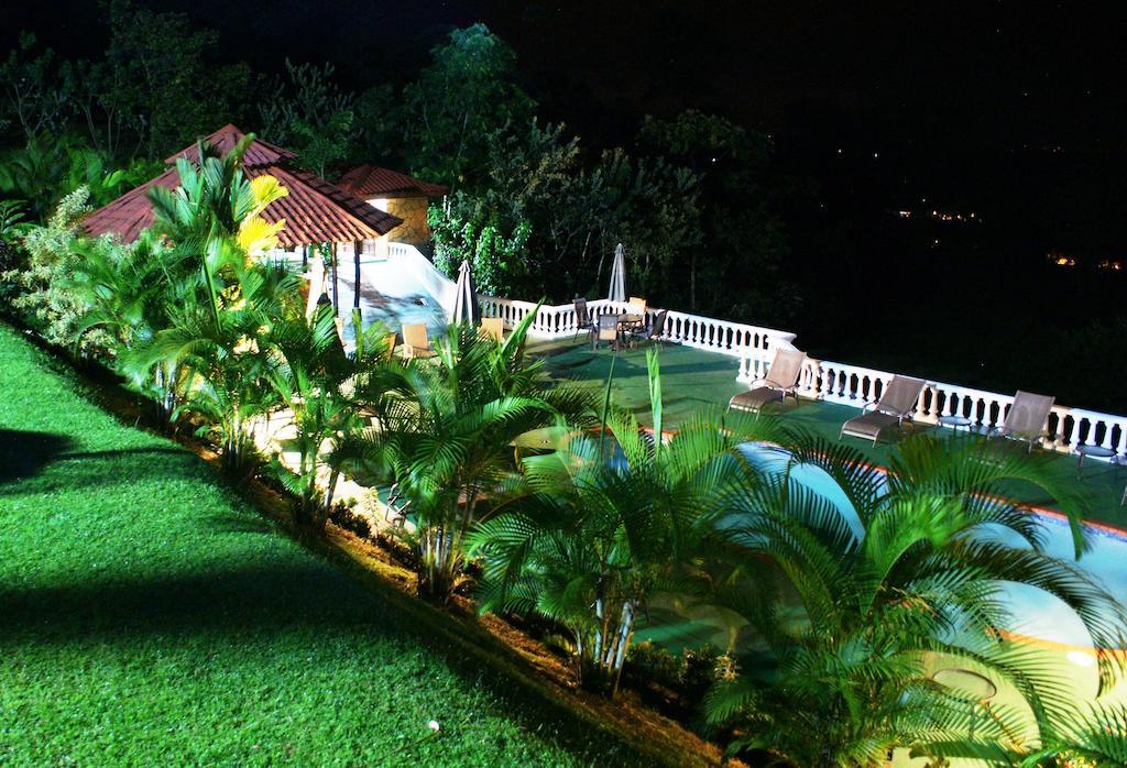 La Fortuna Arenal Waterfall Lodge Villas חדר תמונה