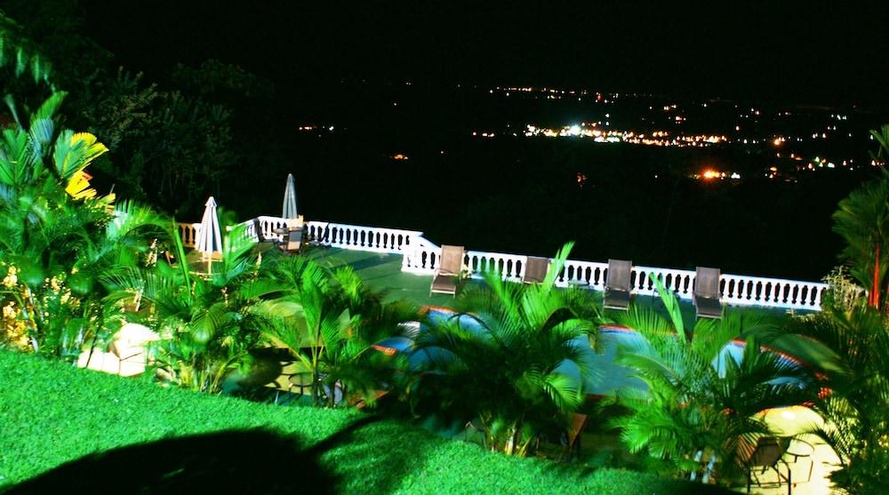 La Fortuna Arenal Waterfall Lodge Villas מראה חיצוני תמונה