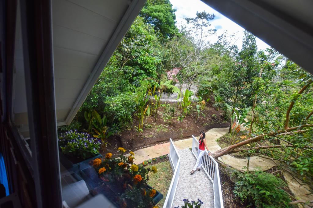 La Fortuna Arenal Waterfall Lodge Villas מראה חיצוני תמונה