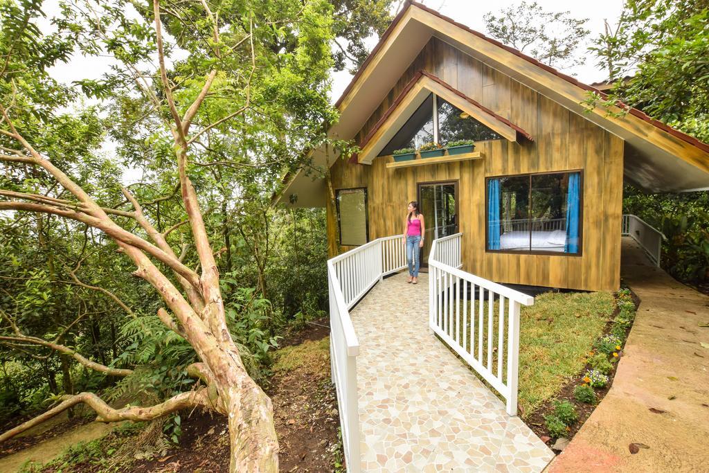 La Fortuna Arenal Waterfall Lodge Villas מראה חיצוני תמונה