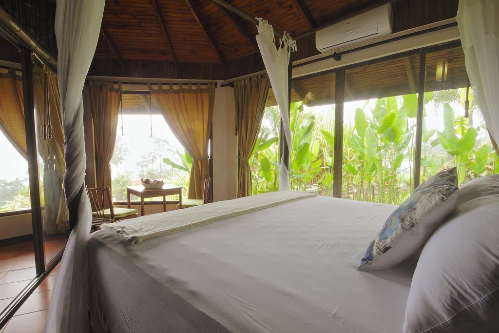 La Fortuna Arenal Waterfall Lodge Villas מראה חיצוני תמונה