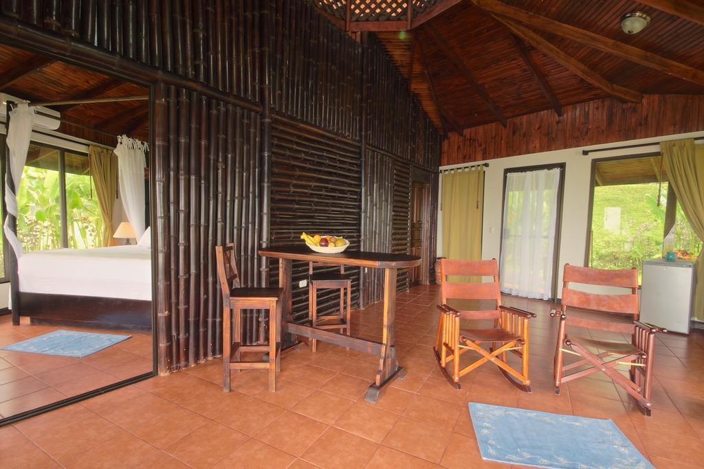 La Fortuna Arenal Waterfall Lodge Villas מראה חיצוני תמונה